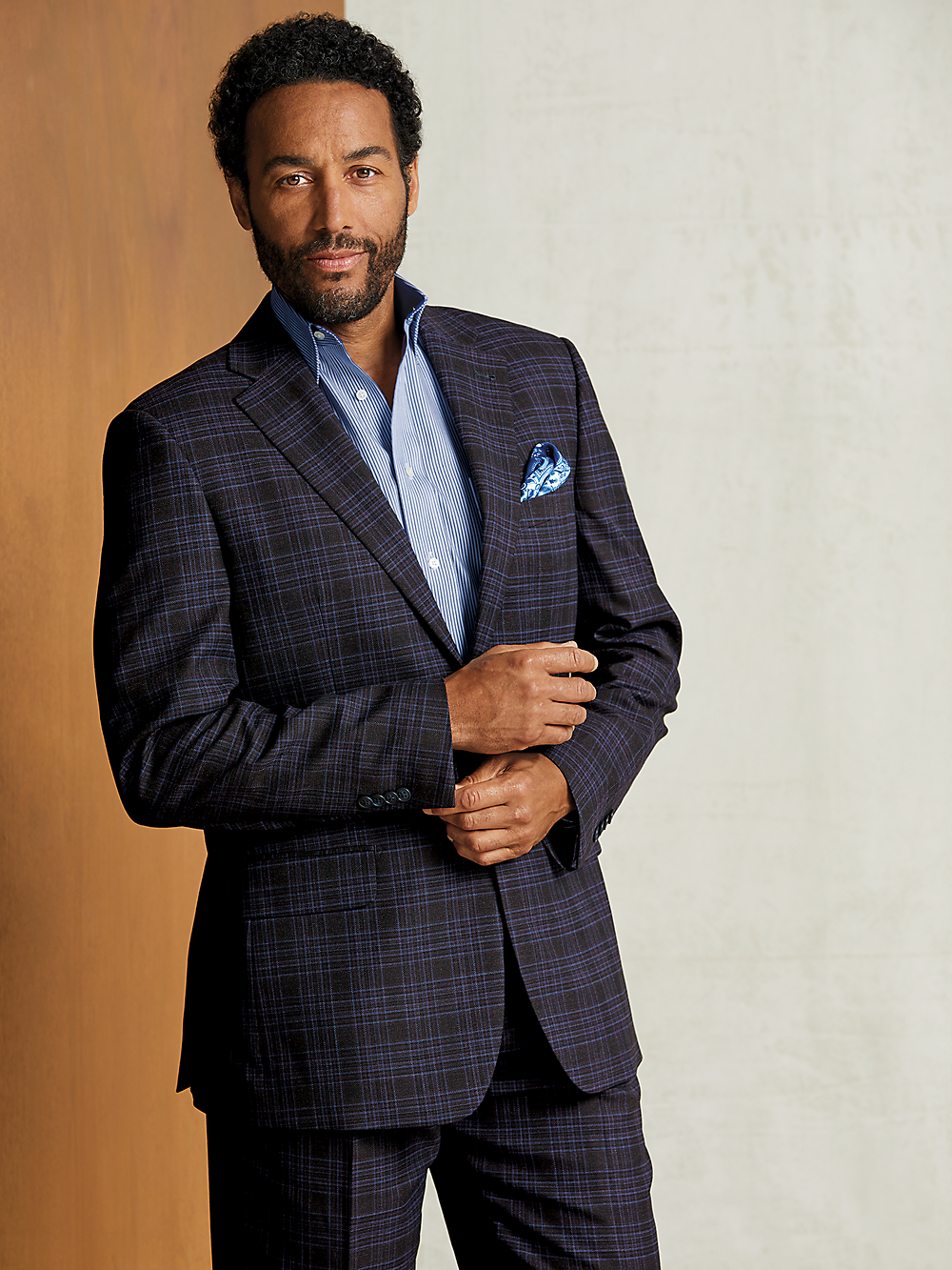 Alternate Image of Wool Stretch Plaid Single Breasted Notch Lapel Suit-9