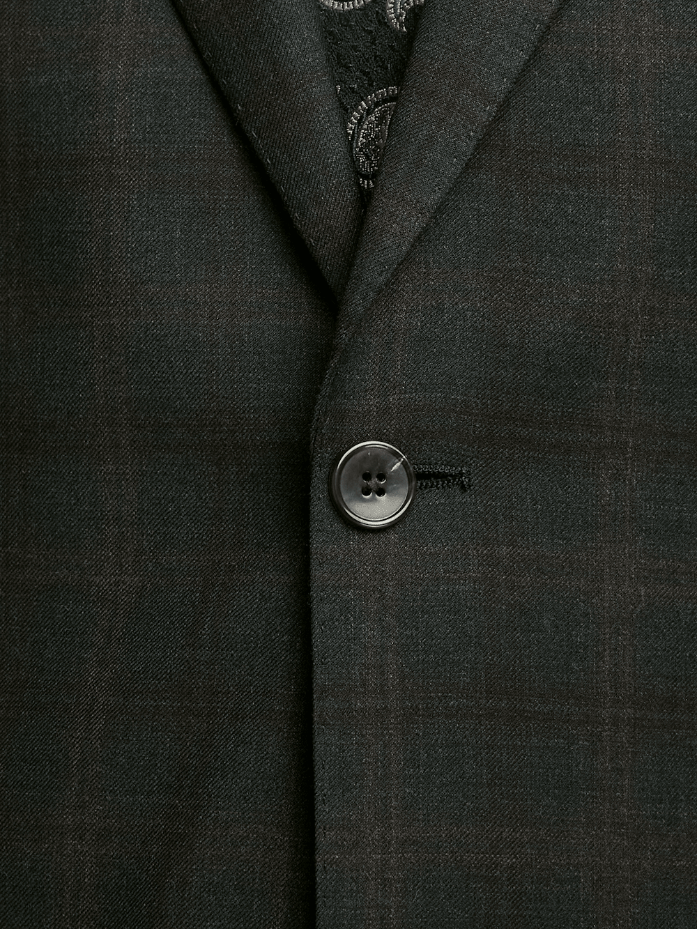 Alternate Image of Wool Stretch Plaid Single Breasted Peak Lapel Suit-4